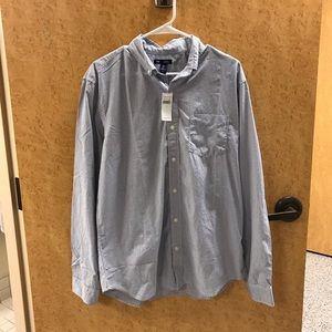 Gap Standard Fit Dress Shirt